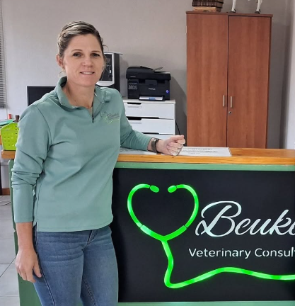 Dr Mariette Beukes